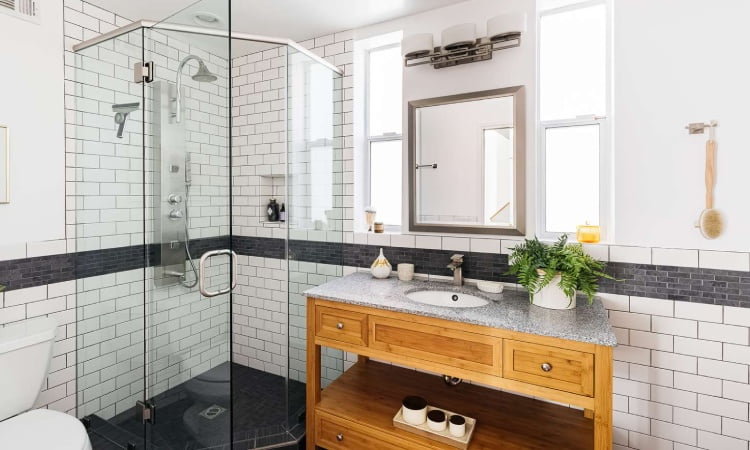 Desain kamar mandi sederhana, Sumber; thespruce.com