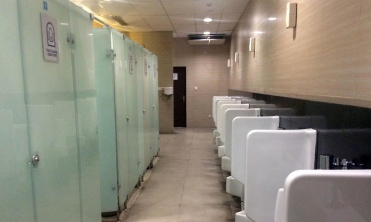 Kubikel toilet, Sumber: detik.com