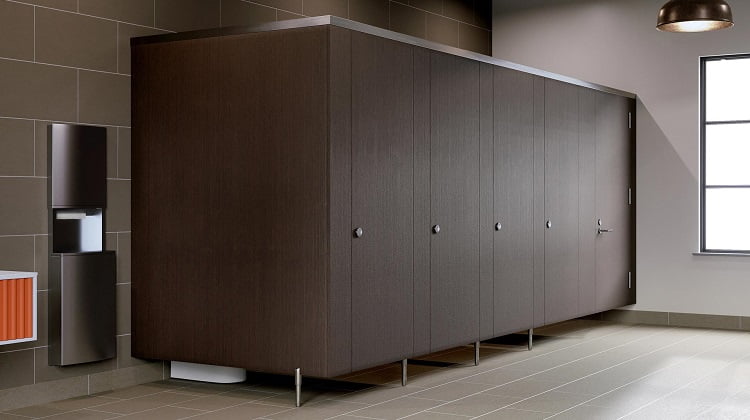 Cubicle toilet dengan standar ukuran berlaku, Sumber: omiloveov.pics
