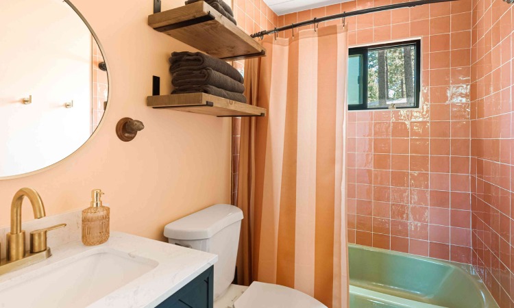 Desain kamar mandi vintage, Sumber: thespruce.com