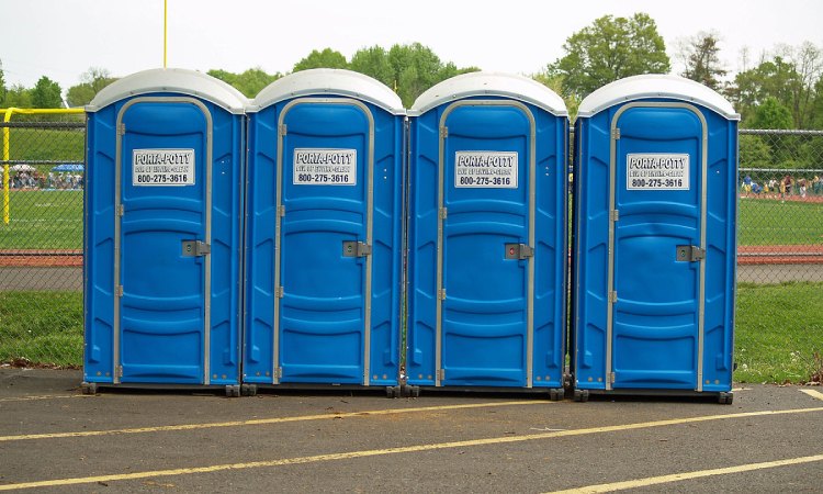 Toilet portable, Sumber: wikipedia.com